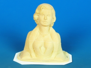 1/8 SCALE FEMALE PILOT