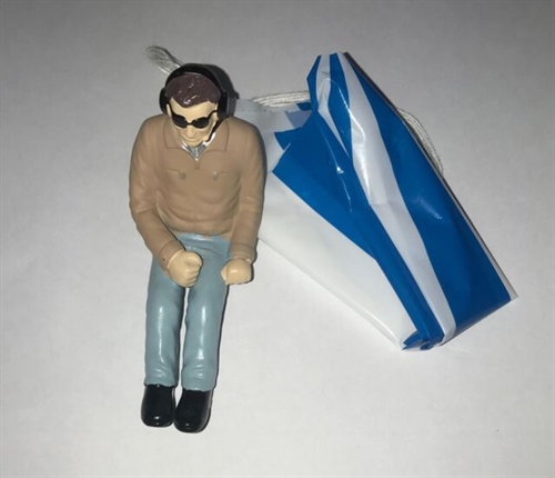 Art-Tech Parachutist Pilot For Aerial Dropping