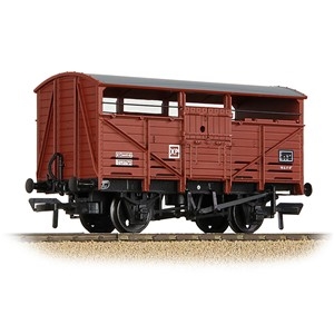 8T Cattle Wagon BR Bauxite (Late)