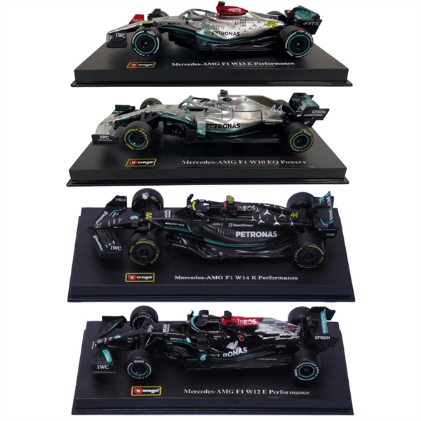 1:43 F1 MB British GP Lewis Hamilton Set 4pk