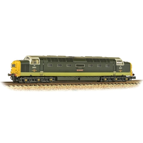Class 55 D9001 St Paddy BR Two-Tone Green FYE W N Gauge Diesel Locomotive - 371-289