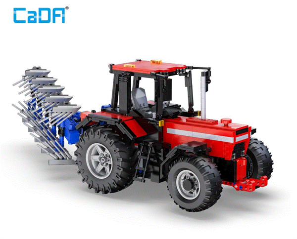 Farm Tractor with RC Function (1675 Bricks)