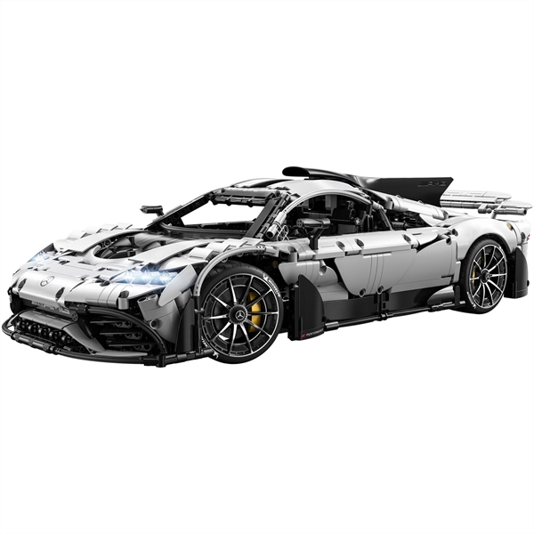 Mercedes-AMG ONE (3295 Bricks)
