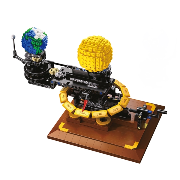 The Solar System (865 Bricks)