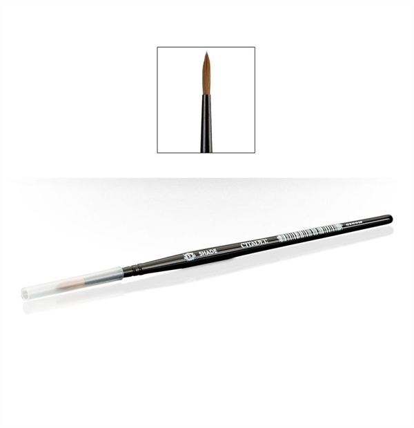 SHADE BRUSH - MEDIUM