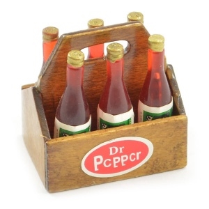 FASTRAX SCALE WOOD CRATE w/SOFT DRINK BOTTLES