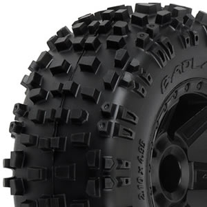 PRO-LINE BADLANDS 2.8 MOUNTED ON BLACK DESPERDO REAR WHEELS ELECTRIC (2)
