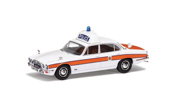 Corgi Vanguards 1:43 Diecast Jaguar XJ6 (Series 2) 4.2 Thames Valley Police - VA13904