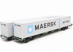 OO Gauge Pack of two FEA-B container wagons in Freightliner livery - 640707 and 640708