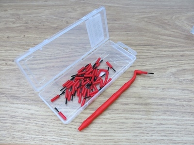 Double Ended Holder with 50 Micro Brushes
