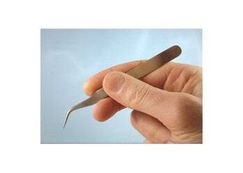 No7 Tweezer