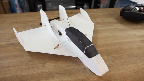 Mini Pun Jet Speed Build Kit with Maker Foam (368mm)