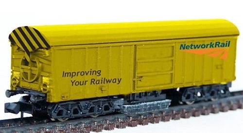 N Gauge Network Rail Track Cleaning Wagon