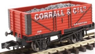 7 PLANK WAGON CORRALL