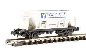 PGA Aggregate Hopper Yeoman