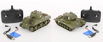 130 M26 Pershing and Sherman Easy Eight RC Tanks Pair