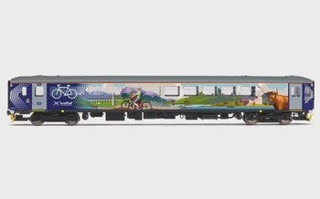 ScotRail, Class 153, 153377 Bo-Bo (Era 11) Hornby OO Gauge Diesel-Electric Locomotive - R30011