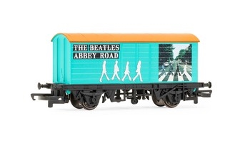 The Beatles, 'Revolver' Wagon - R60182