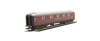 Hornby Model Railways BR (Ex LNER) 61ft 6 Inches Sleeping Car R4570