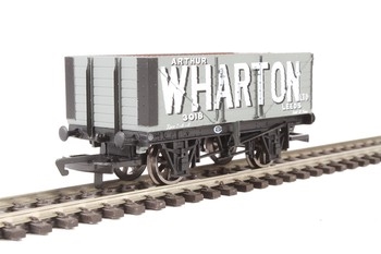Hornby OO Gauge 7 Plank Open Wagon Arthur Wharton - R6758