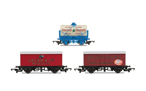Hornby OO Gauge Retro Wagons 3 Pack - United Dairies Tanker Jacobs Biscuits Palethorpes Era 2 - R6991