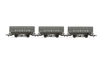 Stanton Coke Hopper Wagon Triple Pack