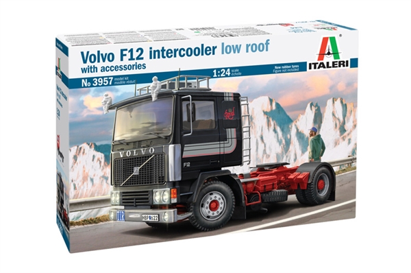 Volvo F-12 Intercooler (Low Roof) 1/24 Plastic Model Kit