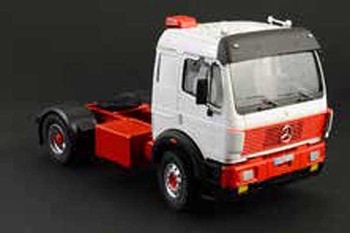 Mercedes Benz SK 1844LS V8