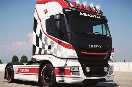 IVECO HI-WY ABARTH SHOWTRUCKS