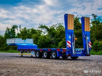 LS-A0041 3 axle low loader trailer with hydraulic tail ramps New version