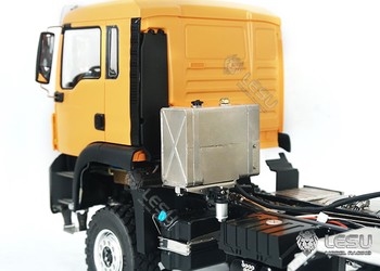 Lesu 114 Auxiliary hydraulic oil tank with built-in pump