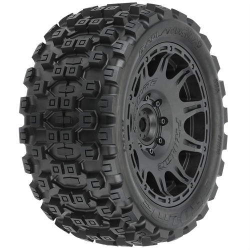 1/6 Badlands MX57 Front/Rear 5.7" Tires Mounted on Raid 8x48
