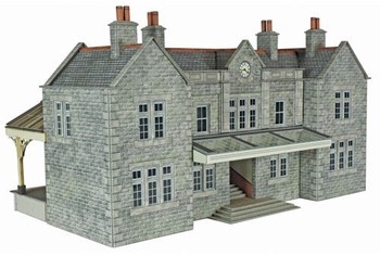 OO/HO SCALE MAINLINE STATION BOOKING HALL - PO320