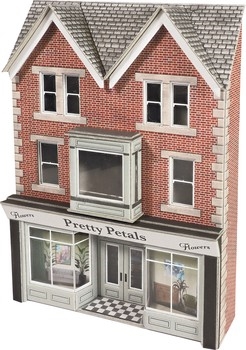 00/H0 SCALE NO. 7 HIGH STREET LOW RELIEF SHOP FRONT - PO374