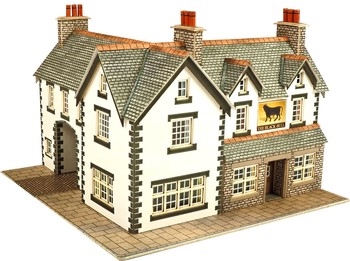 N SCALE COACHING INN - PN128