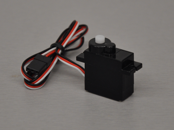 9g Servo with Plastic Gears (450mm Lead)