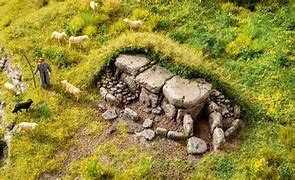 Burial Mound Hard Foam Model