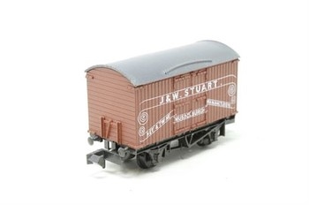 Box Van J&W Stuart