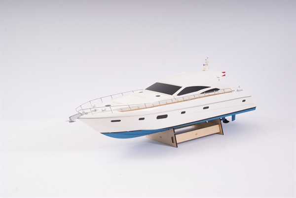 Premium Line - St Tropez II Yacht Pre-Built Scale Model Boat