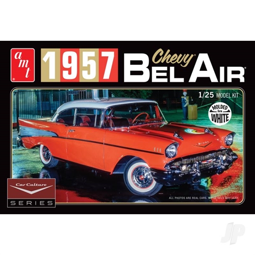 1:25 Cindy Lewis Car Culture 1957 Chevy Bel Air with Diorama and Photo Booklet (White)