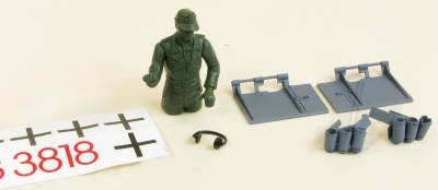 Tiger I Decals Driver and Fittings Grey