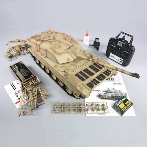 116 US British Challenger 2 with Infrared Battle System 24GHz + Shooter + Smoke + Sound