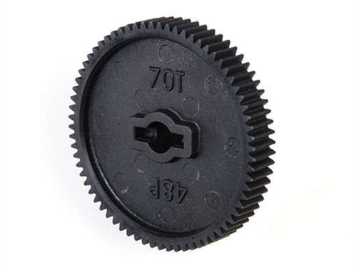 Spur gear, 70-tooth
