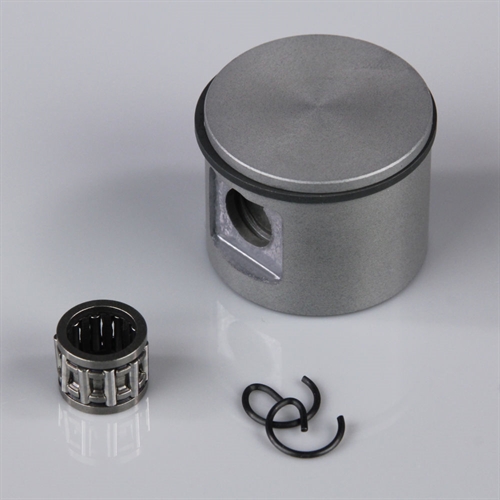 Piston and Accessories including C-Clips  Rings  Gudgeon Bearing and Pin  Spacers fits 10cc RE