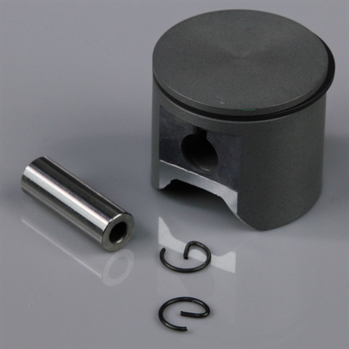 Piston and Accessories including C-Clips  Rings  Gudgeon Bearing and Pin  Spacers fits 20cc SE