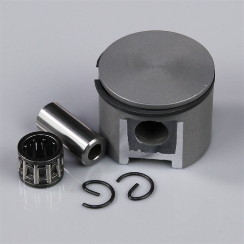 Piston 1pc and Accessories including C-Clips  Ring  Gudgeon Bearing and Pin fits 20cc Twin