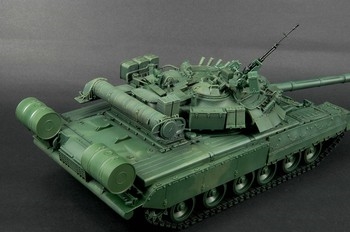 T-80U Russian Main Battle Tank