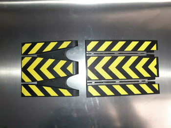 Scalextric 132 Scale Leap Ramp - C8211