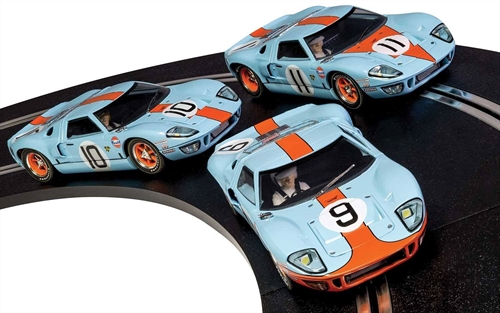 Legends Ford GT40 LeMans 1968 Gulf Limited Edition Triple Car Pack - C3896A