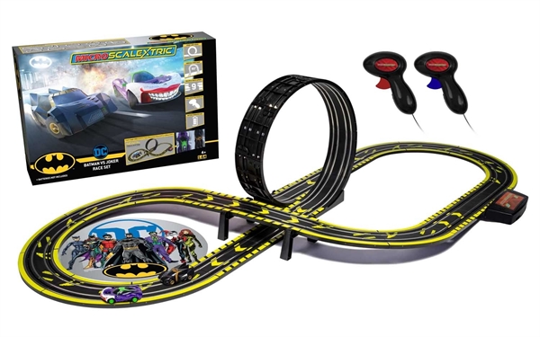 Micro Scalextric Batman vs Joker Set (Battery) - G1155M
